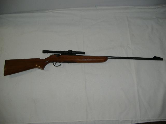 Picture 049.jpg - Remington Scoremaster - Model 511-x 255,1,LR - w/scope